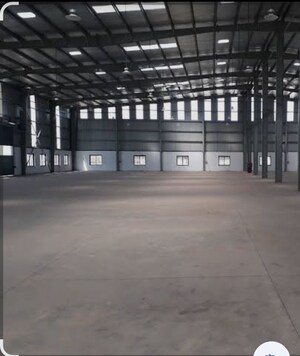  Warehouse For Rent in Jarod