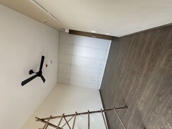 2.5 BHK + Study Room Apartment For Rent in The Center Court