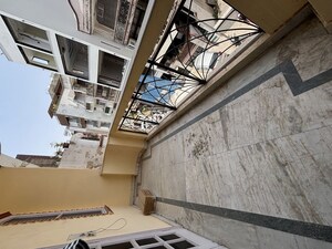 Balcony in 2 BHK Builder Floor at Saket – for Rent