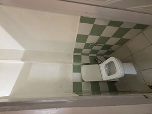 Bathroom in 2 BHK Builder Floor at Saket – for Rent