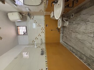 Bathroom in 2 BHK Builder Floor at Saket – for Rent