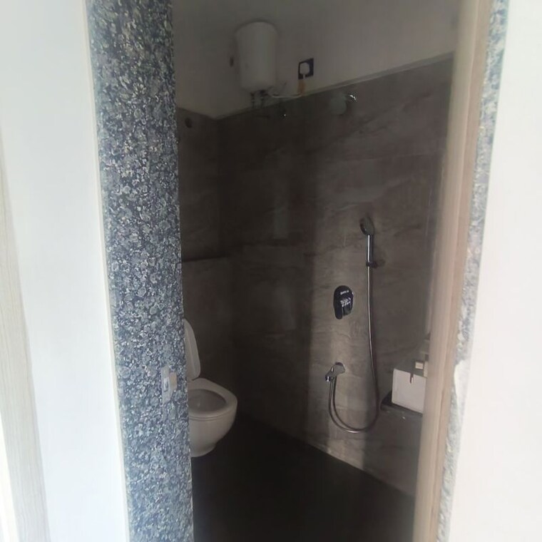 Bathroom, paradigm-antalya 2 Bedroom 570 Sq.Ft. Apartment In Oshiwara Mumbai 10397833