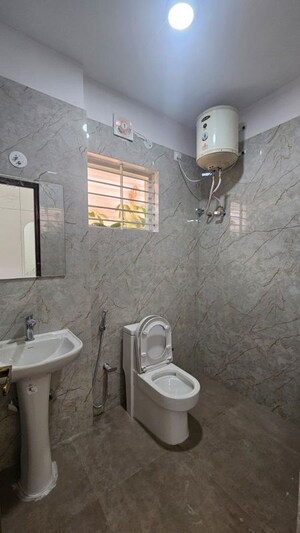 Bathroom in 1 BHK Apartment at Domlur – for Rent