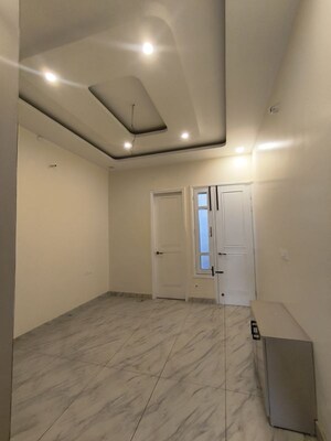 Room in 4 BHK Villa at NK Sharma Savitry Greens 2, Ghazipur – for Sale
