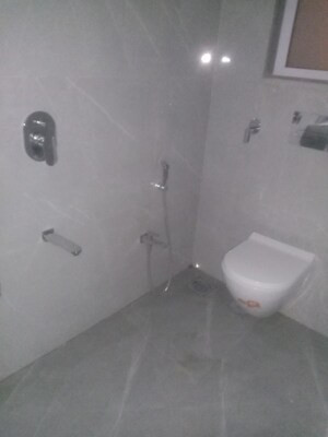 Bathroom in 1 BHK Apartment at Shree Savaliya Apartment, Mira Road – for Rent