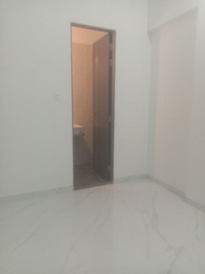 Room in 1 BHK Apartment at Shree Savaliya Apartment, Mira Road – for Rent
