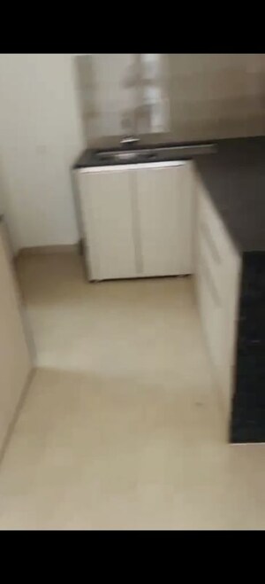 Room in 2 BHK Apartment at Indiabulls One Indiabulls, Pokhran Road No Two – for Sale