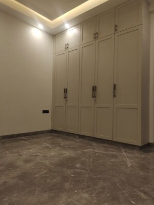 Room in 3 BHK Builder Floor at East Of Kailash – for Sale