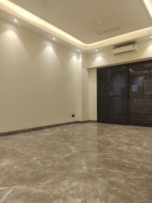 Room in 3 BHK Builder Floor at East Of Kailash – for Sale