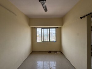 Room in 1 BHK Apartment at Arya Arcade Vikhroli West, Vikhroli West – for Rent