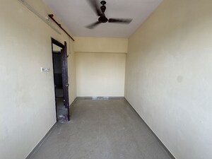 Room in 1 BHK Apartment at Arya Arcade Vikhroli West, Vikhroli West – for Rent