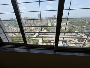 Swimming Pool in 1 BHK Apartment at Arya Arcade Vikhroli West, Vikhroli West – for Rent