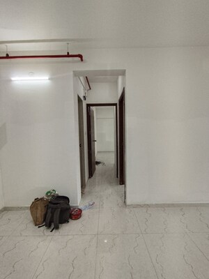 Room in 2 BHK Apartment at JP Eminence, Andheri West – for Rent