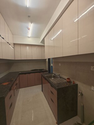 Kitchen in 2.5 BHK Apartment at Seawoods – for Rent