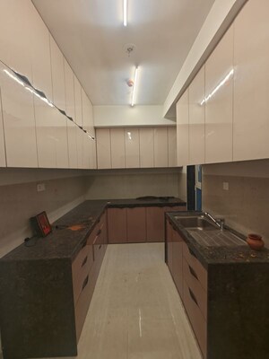 Kitchen in 2.5 BHK Apartment at Seawoods – for Rent