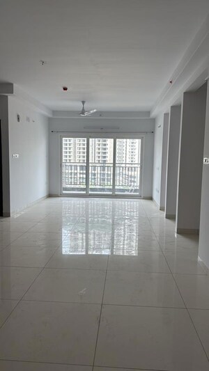 Room in 3 BHK Apartment at Aparna Zenon, Puppalaguda – for Rent