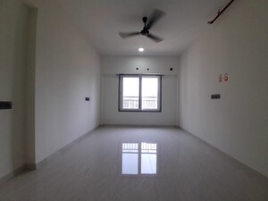 Room in 2 BHK Apartment at Unnat Nagar – for Rent