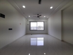 Room in 2 BHK Apartment at Unnat Nagar – for Rent