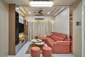 Living Room in 2 BHK Apartment at Amanora Gold Towers, Hadapsar – for Sale