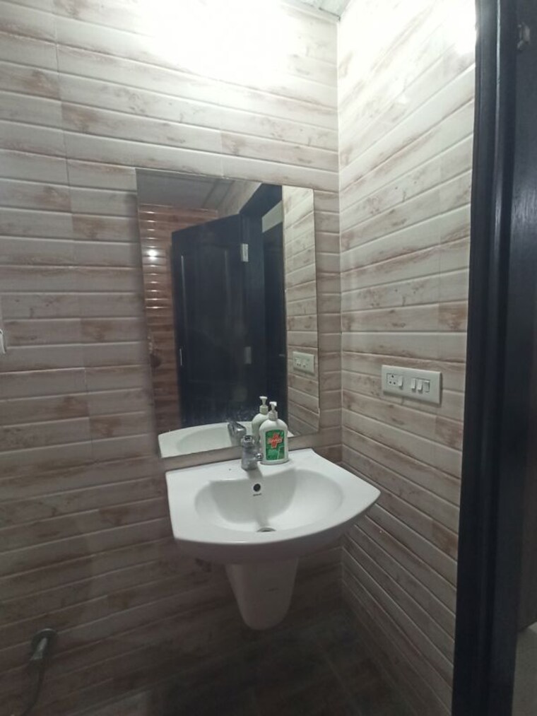 Bathroom, omaxe-the-resort 3 Bedroom 1415 Sq.Ft. Apartment In South Mullanpur Chandigarh 10397996