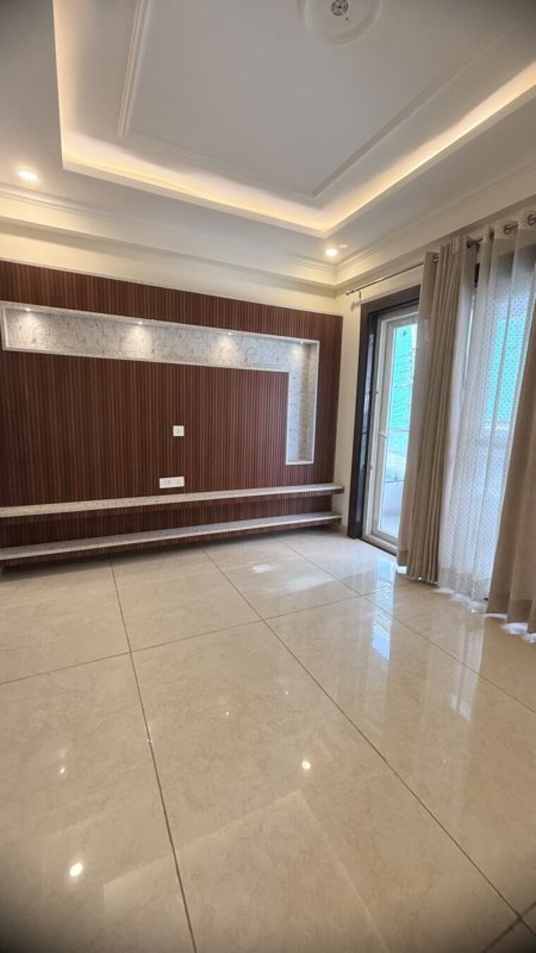 undefined, new palam vihar phase 1 5 Bedroom 3600 Sq.Ft. Independent House In New Palam Vihar Phase 1 Gurgaon 10397998