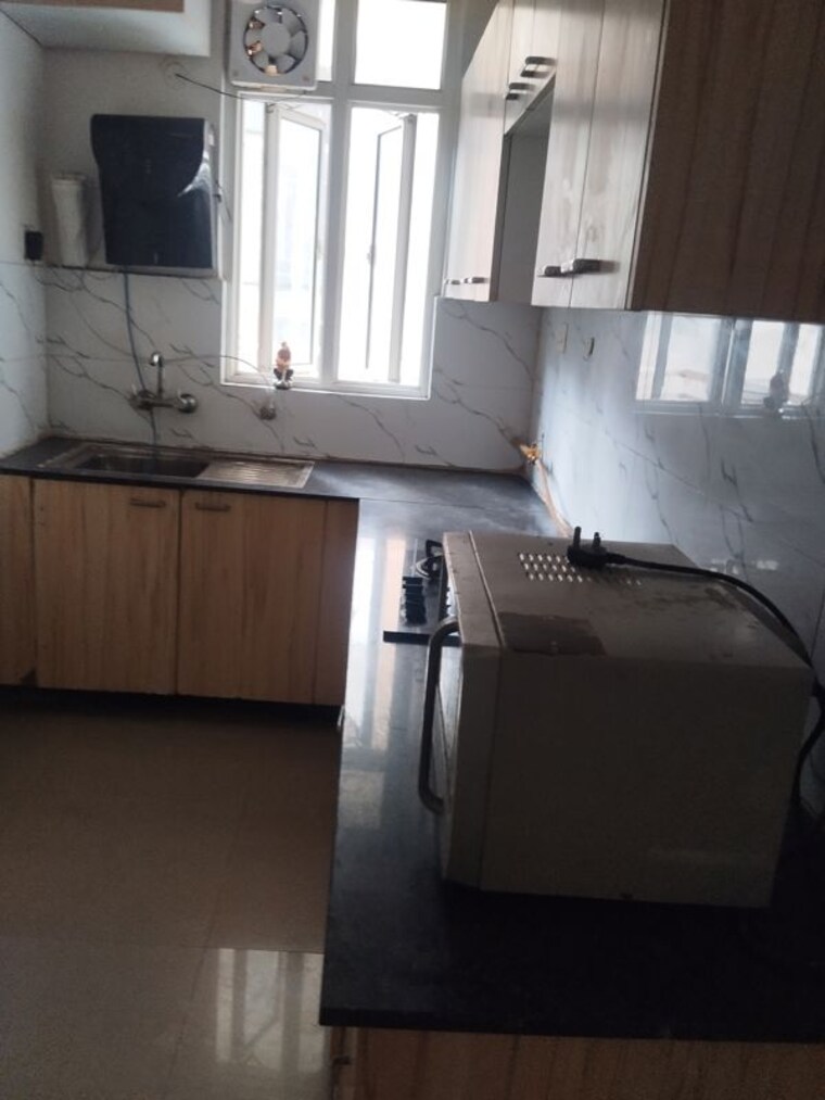 Kitchen, supertech-cape-town 2 Bedroom 1082 Sq.Ft. Apartment In Sector 74 Noida 10397999
