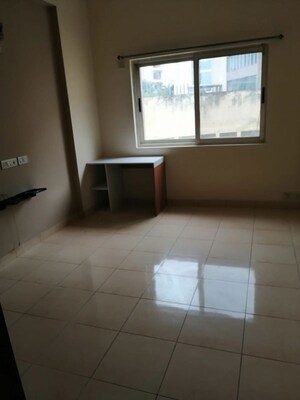 Room in 3 BHK Apartment at Akme Ballet, Doddanekundi – for Rent