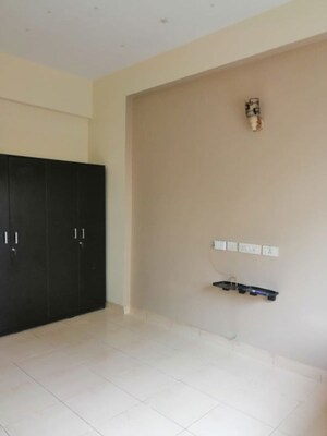 Room in 3 BHK Apartment at Akme Ballet, Doddanekundi – for Rent