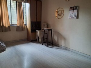 Room in 2 BHK Apartment at Kamla Airbus, Andheri East – for Rent