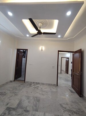 Room in 2 BHK Builder Floor at Malviya Nagar – for Sale
