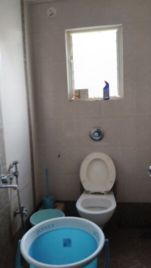 Bathroom in 3 BHK Apartment at Mante Luxor, Baner – for Rent