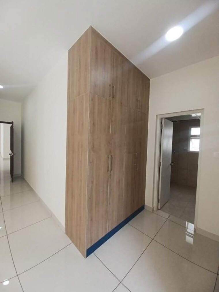 Room, prestige-lakeside-habitat 3.5 Bedroom 1715 Sq.Ft. Apartment In Varthur Bangalore 10398056