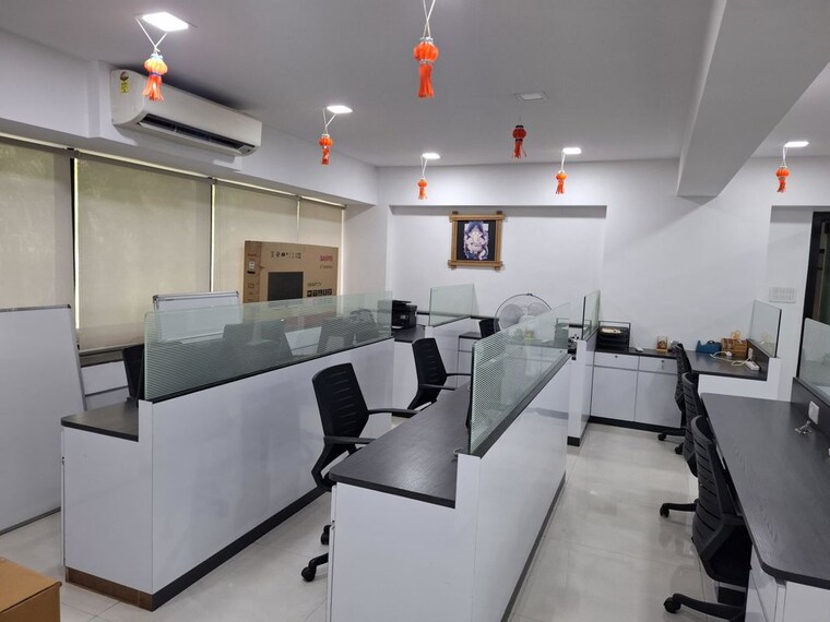 Team Area, center-point Commercial Office Space 980 Sq.Ft. In Andheri East Mumbai 10398138