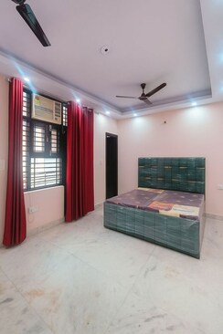 1 RkBuilder Floor For Rent in Medi City