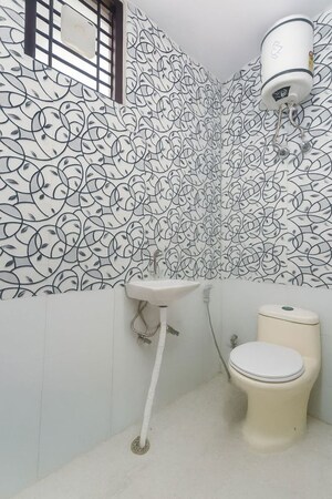 Bathroom in 1 RK Builder Floor at Medi City – for Rent