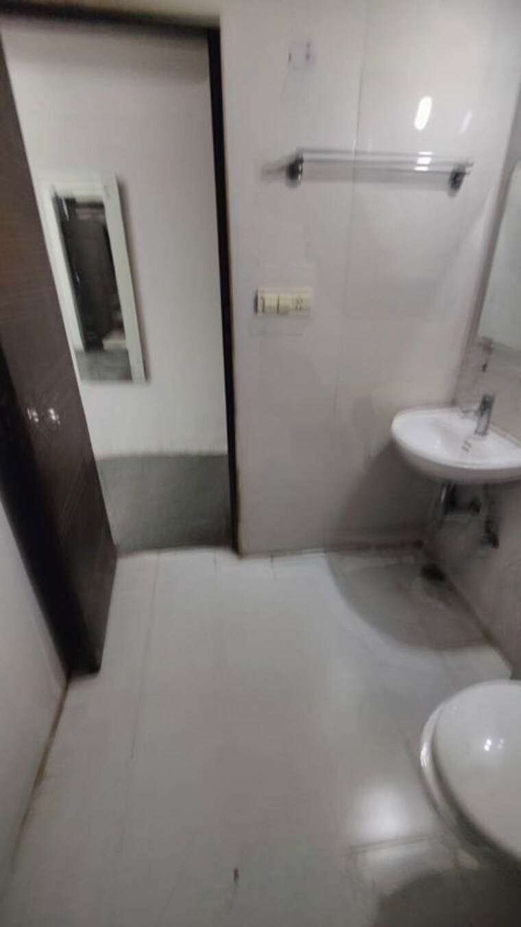 undefined, sector 33 3 Bedroom 2200 Sq.Ft. Builder Floor In Sector 33 Gurgaon 10398250