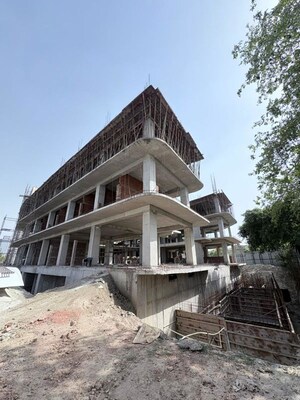  Office Space For Sale in Kamakhya Cross Walk, Phi Iii Greater Noida