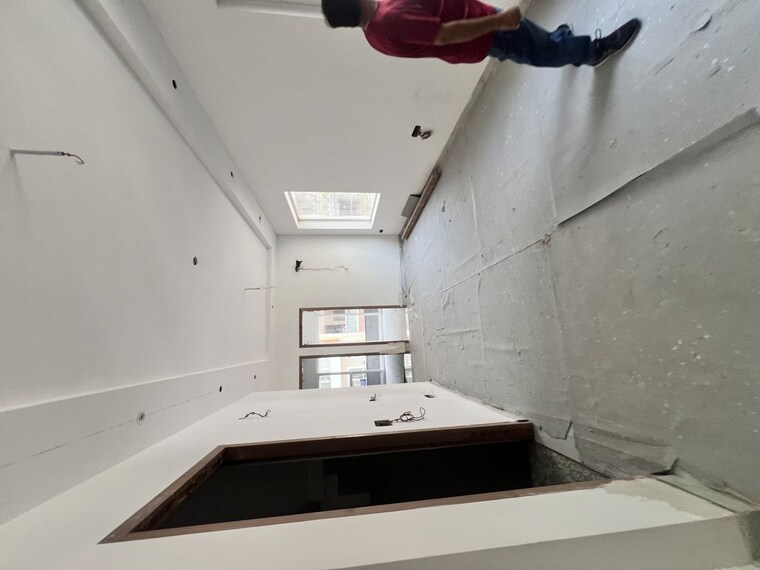 Hall, naraina 3 Bedroom 1125 Sq.Ft. Builder Floor In Naraina Delhi 10398296