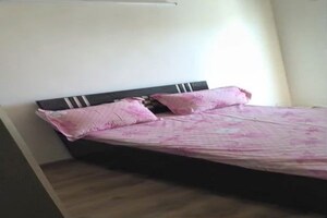 Bedroom in 3 BHK Apartment at Ansal Crown Heights, Sector 80 – for Rent