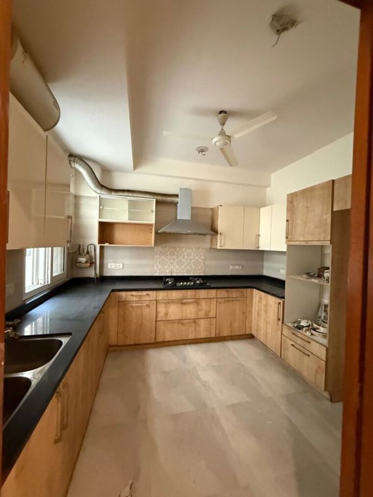 Kitchen, south extension ii 3 Bedroom 1800 Sq.Ft. Builder Floor In South Extension ii Delhi 10398353