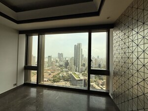 Room in 4 BHK Apartment at Lodha Trump Tower, Worli – for Sale