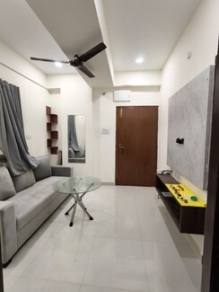1 BHK Apartment For Rent in First Avenue Kondapur