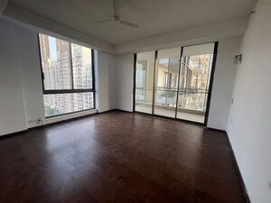 Room in 3 BHK Apartment at M3M Golf Estate, Sector 65 – for Rent