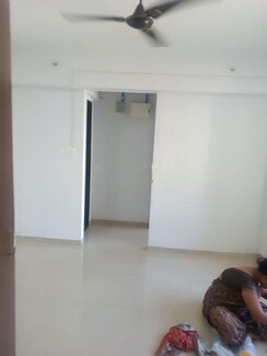 1 BHK Apartment For Rent in Highland Pearl