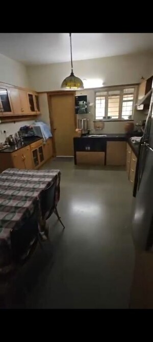 Team Area in 3 BHK Builder Floor at Darode Jog Pranita Apartment, Shivajinagar – for Sale