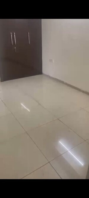 Furnished Amenities in 2 BHK Apartment at Gaur City 7th Avenue, Sector 4 Greater Noida – for Sale