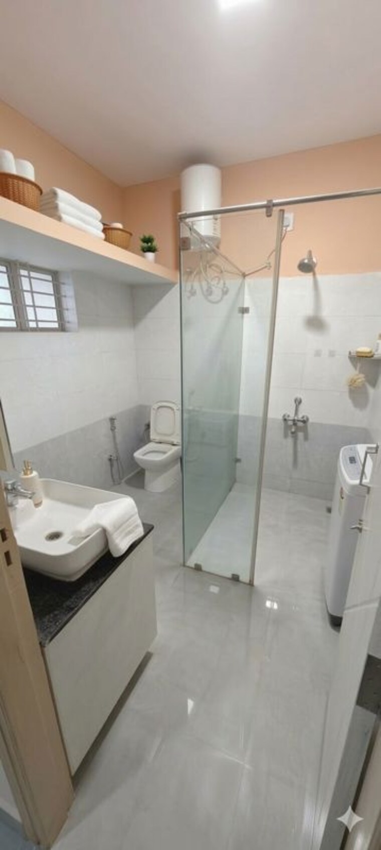 Bathroom, green-mansion-whitefield 3 Bedroom 1508 Sq.Ft. Apartment In Whitefield Bangalore 10398414