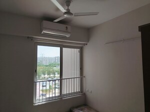 Room in 2 BHK Apartment at Shapoorji Pallonji Joyville Gurgaon, Sector 102 – for Rent
