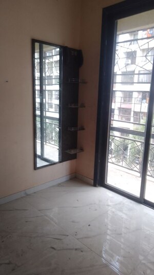 Room in 2 BHK Apartment at Om Siddhivinayak Residency, Titwala – for Rent