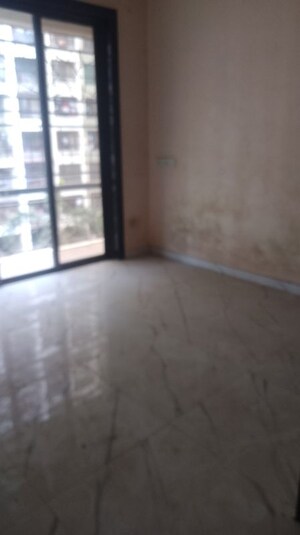 Room in 2 BHK Apartment at Om Siddhivinayak Residency, Titwala – for Rent